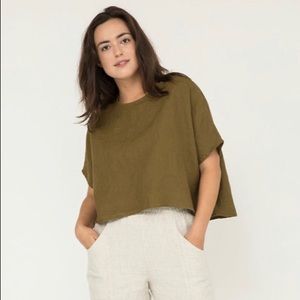 OS Elizabeth Suzann Linn Tee in Olive